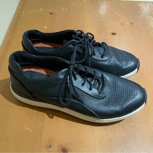 Clarks Black Leather Men's Sneakers